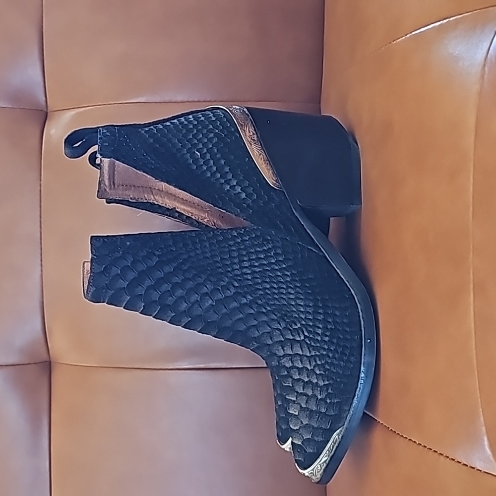 Jeffrey Campbell Cromwell Bootie